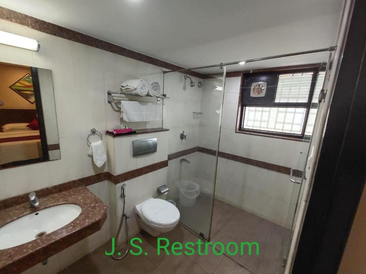 Arpanaa Hotel Tiruvannāmalai Eksteriør bilde