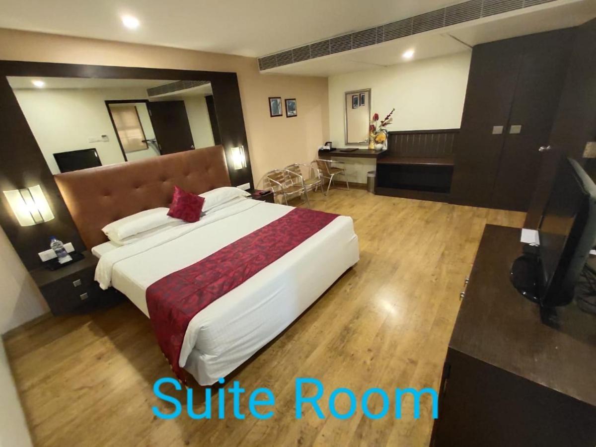 Arpanaa Hotel Tiruvannāmalai Eksteriør bilde